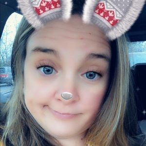 Meet your Posher, Jenn